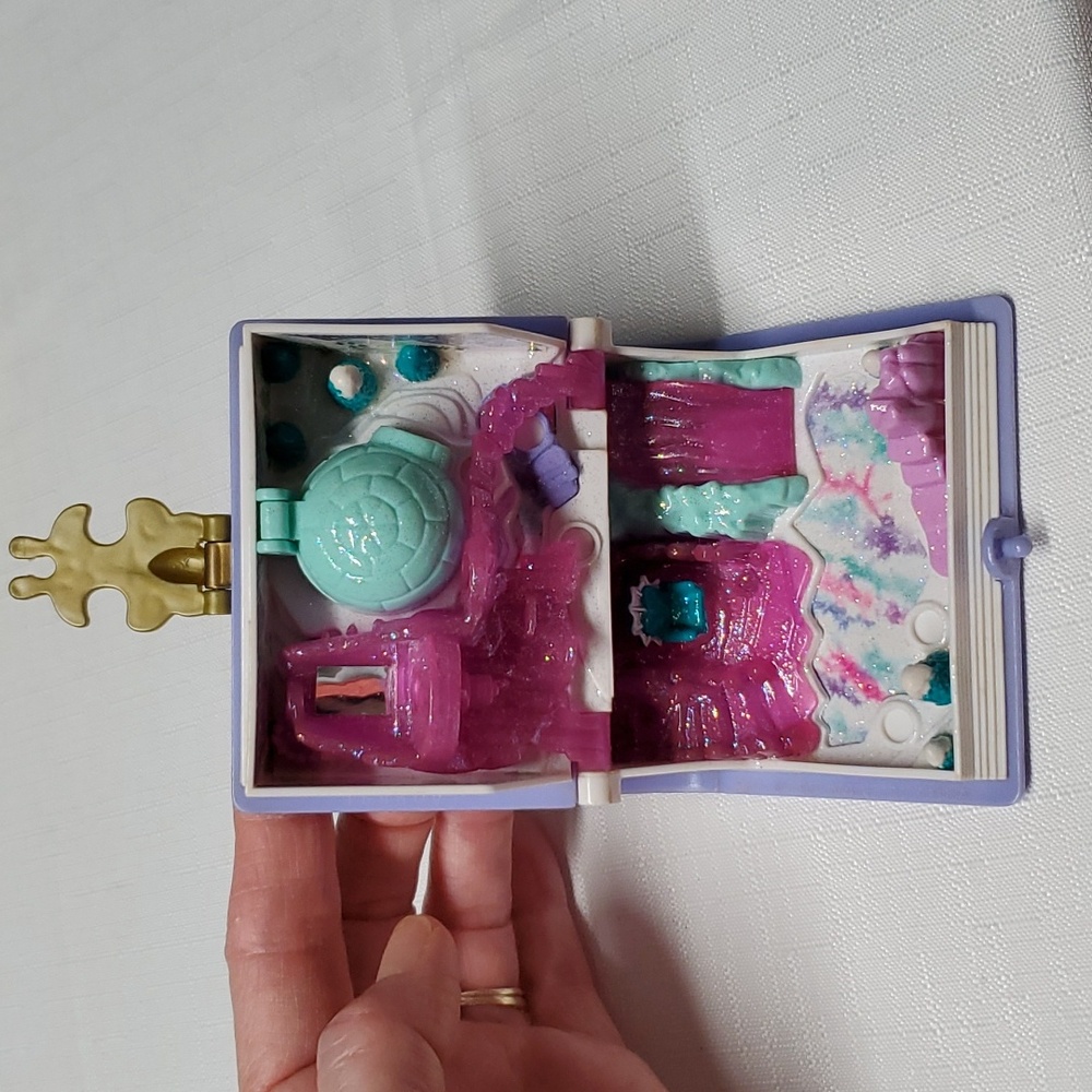 VTG Polly Pocket 1995 Sparkling Snowland Storybook II Blue Bird Toy Story Book